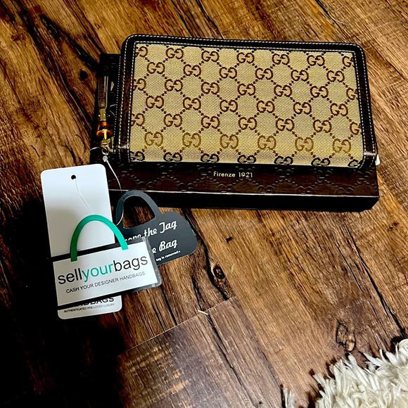 Gucci Accessories - Gucci Brown and Tan Wallet